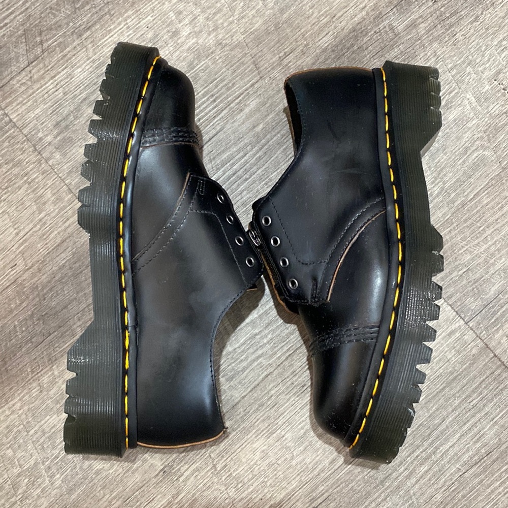 Platform low top Dr. Martens!! Smiths Bex LL (laceless) 1461